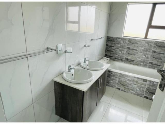 pic_61518990_640x480