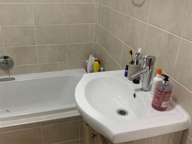 pic_61776339_640x480