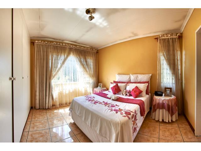 pic_61782375_640x480