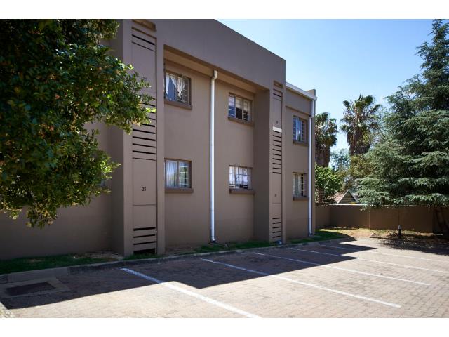 pic_61782380_640x480